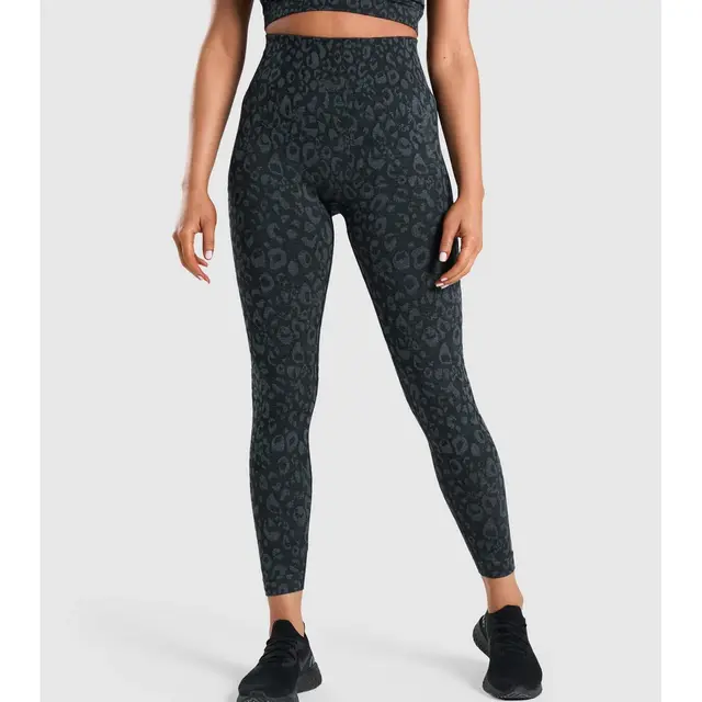 Elevate Leggings - Black Leopard